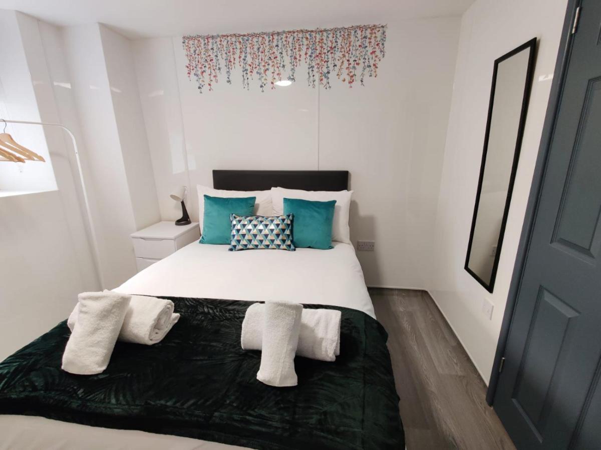 Double Ensuite Rooms Swansea Exterior foto