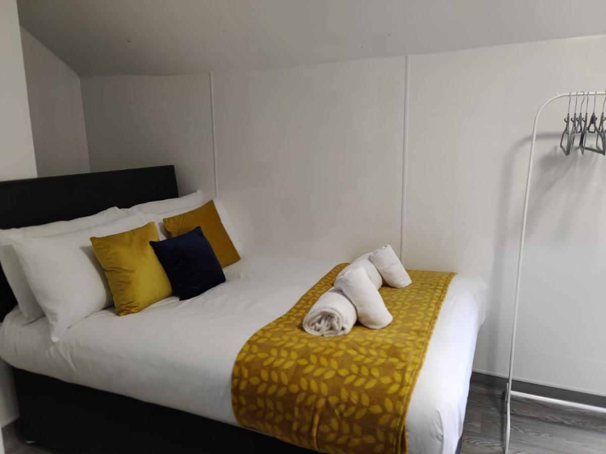 Double Ensuite Rooms Swansea Exterior foto